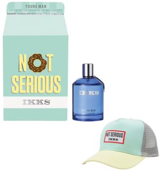 Coffret Young Man Not Serious 2024 : Eau de toilette 100 ml + Casquette