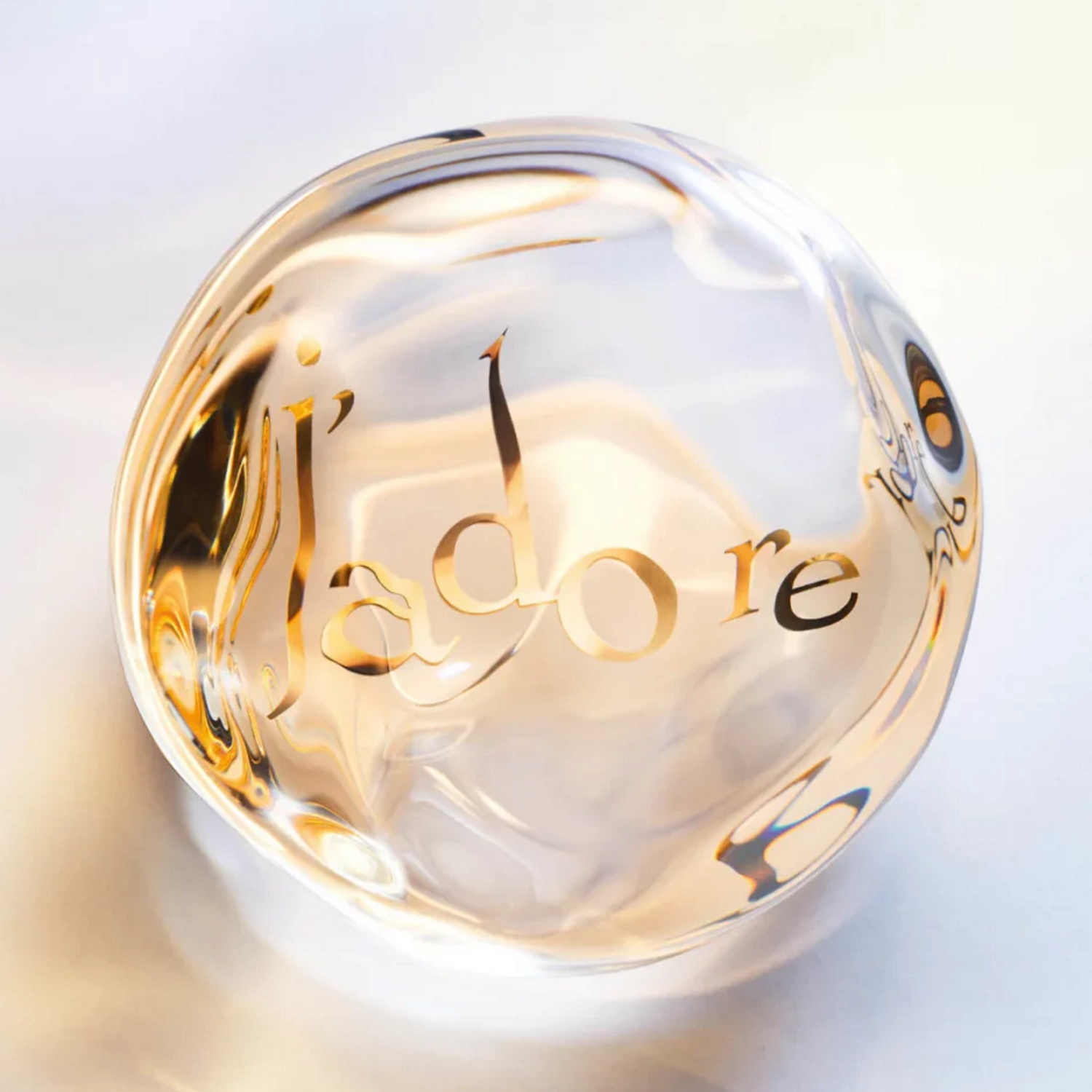 J’adore Parfum d’Eau : La nouvelle eau de parfum sans alcool de Dior