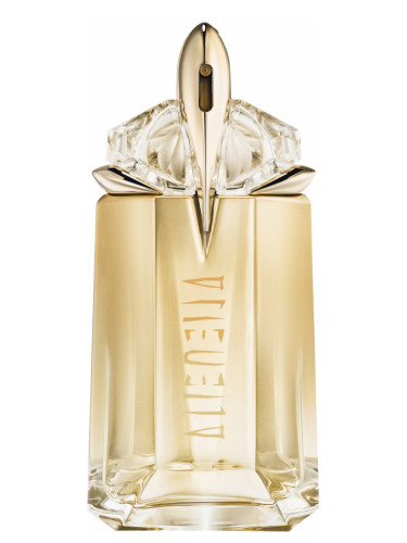 Alien Goddess : le nouveau parfum Mugler représenté par Willow Smith