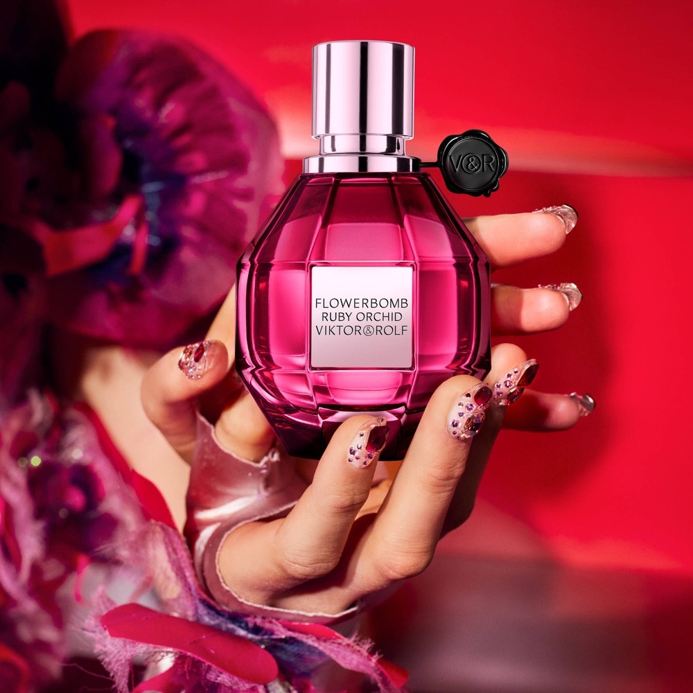 Viktor & Rolf - Flowerbomb Ruby Orchid parfum 2022